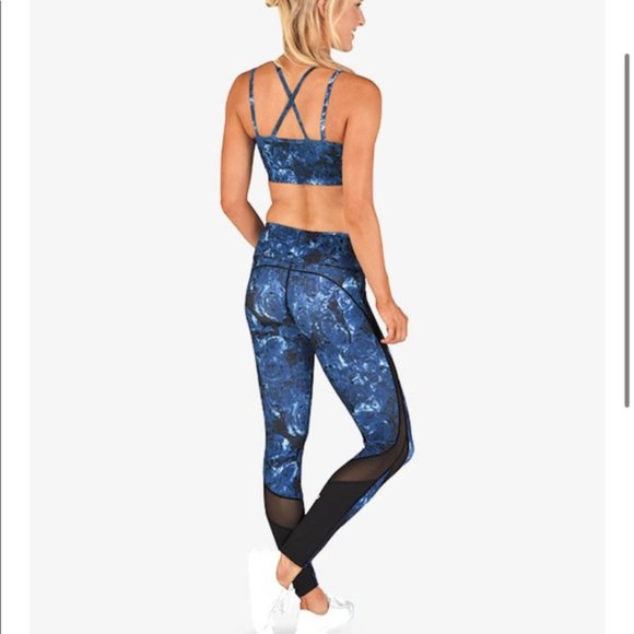 Glyder Strappy Patterned Sports Bra - Picture 9 of 9